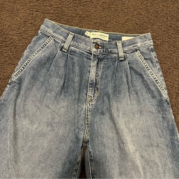 Nili Lotan Julie Pleated Denim Shorts Jorts - Picture 6 of 10